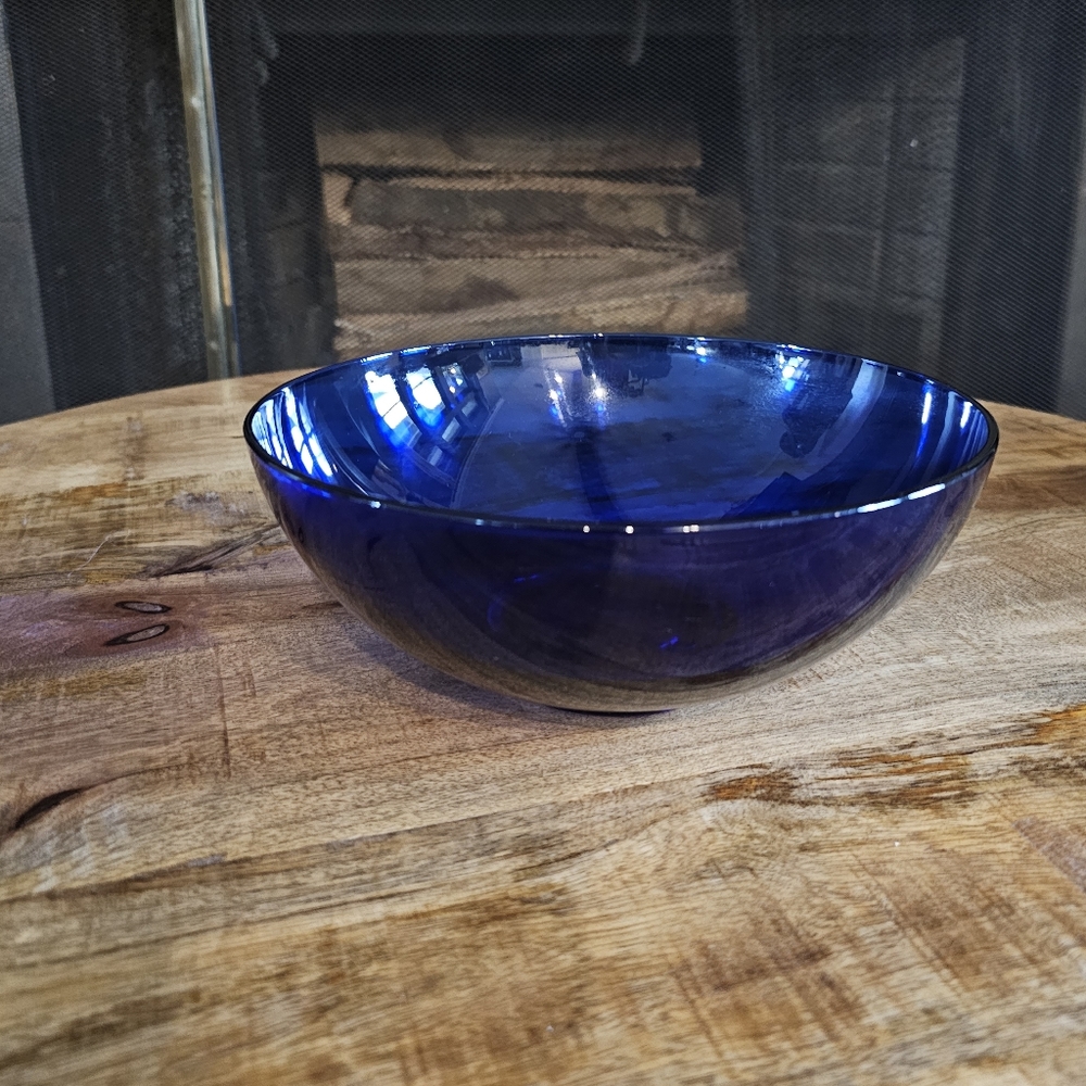 Vintage 1960s Art Deco Mid Century Modern Cobalt Blue Glass Bowl